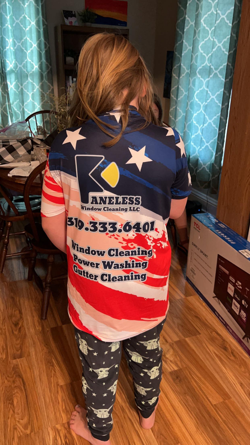 <h2>Check these sexy shirts out. </h2>