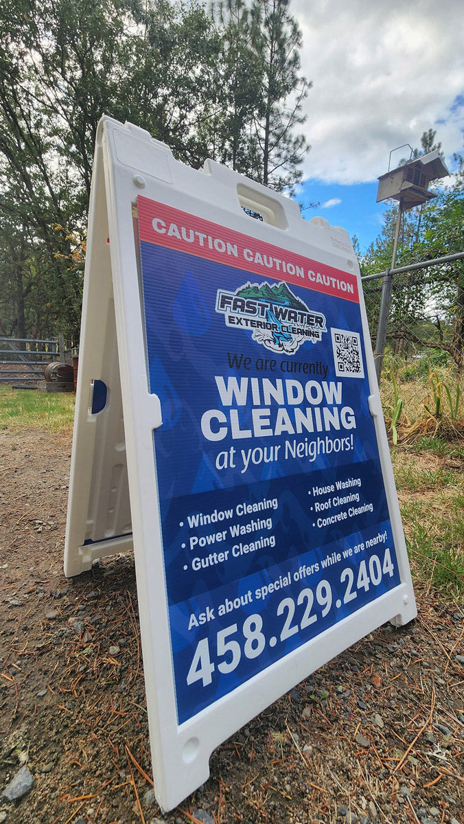 Fast Water Exterior Cleaning yard sign promoting window, roof, and concrete cleaning services, printed by WCR Marketing.